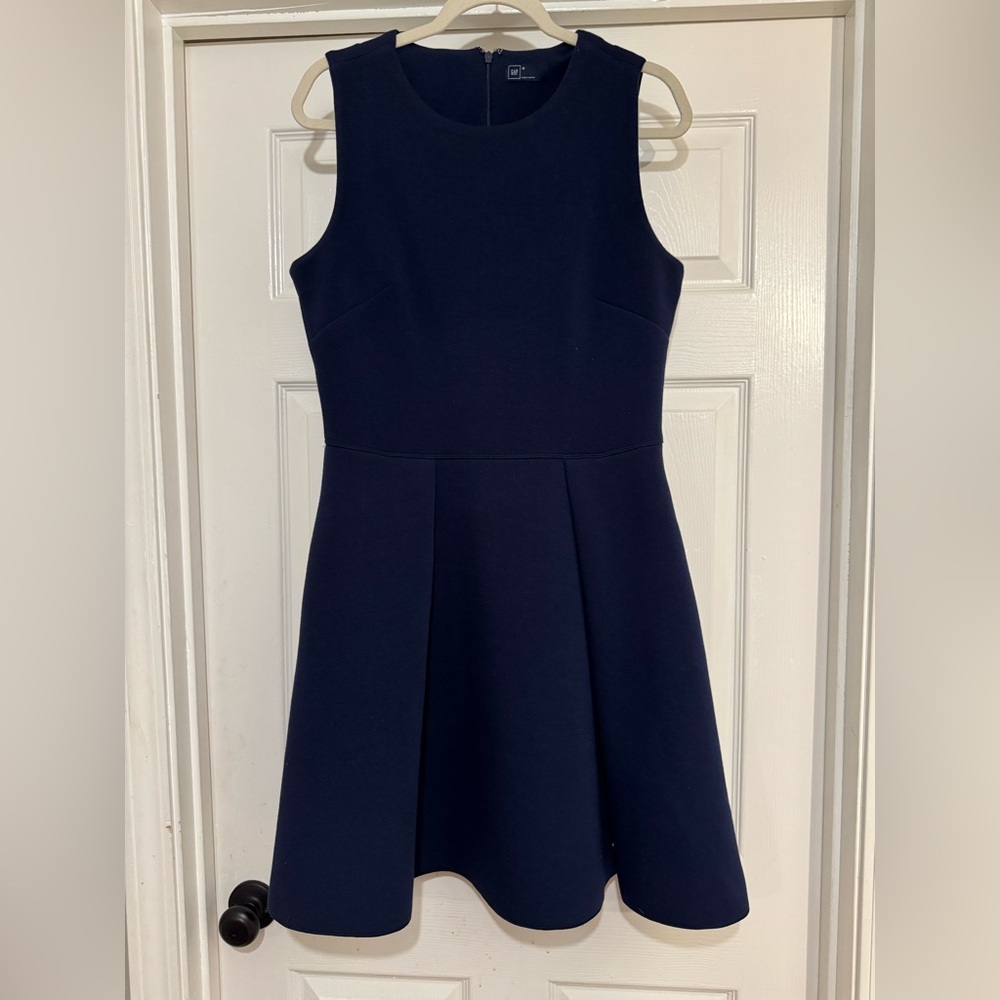 $13 Friday GAP Navy blue scuba material skater dress